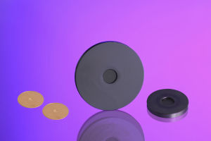 High-power pinholes